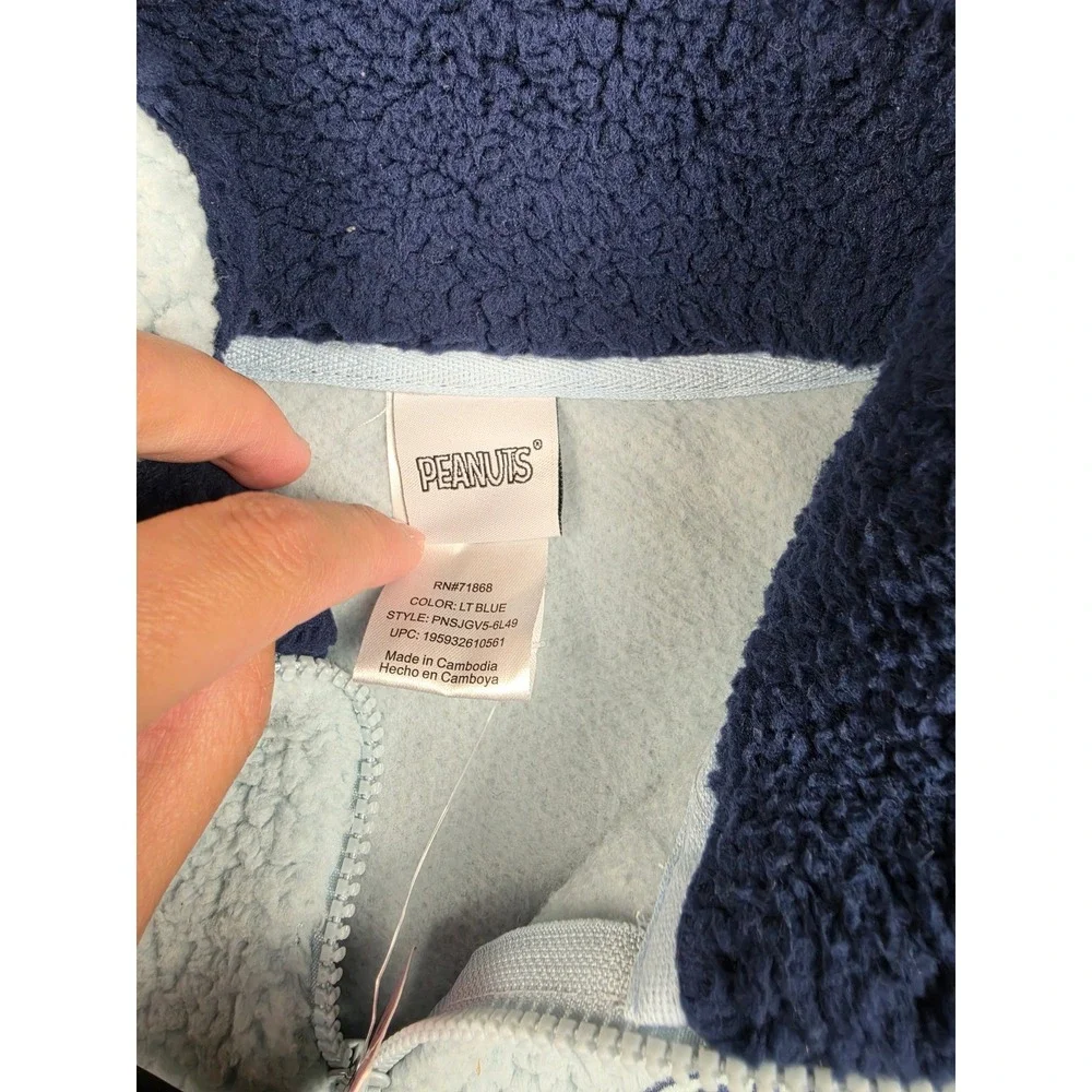 Peanuts Winter Sherpa Pullover Women S Blue Snoopy Hit The Slopes Stay Cool